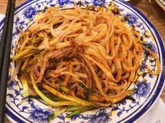 米皮-陕味食族油泼面·小炒盖码面(双榆树店)