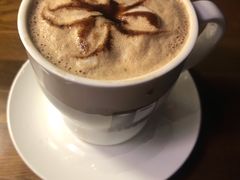 卡不奇诺-斯多格书乡(北京大学畅春园店)