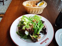 田园蔬菜核桃沙律配芥末油醋汁-Entrecôte 法国牛扒馆(保利·时光里店)