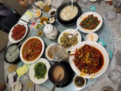 -莲餐厅·湖北菜·潜江小龙虾店(愚园路店)