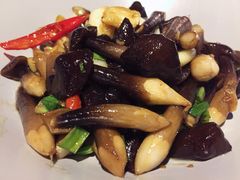 -半山腰·云南菜(侨福芳草地店)