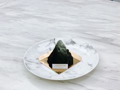富士山下-DOPAMINE多巴胺·甜品面包·生日蛋糕(国贸店)