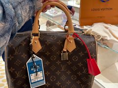 -LV路易威登(海信广场店)