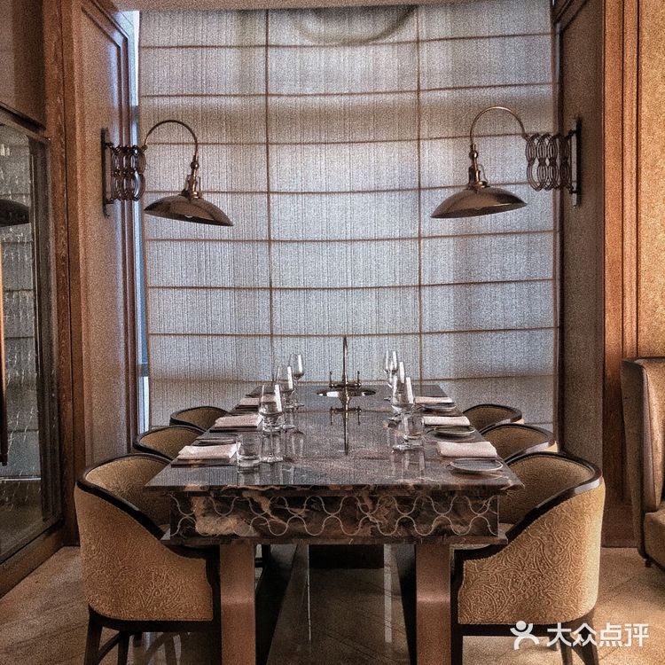 广州小蛮腰[爱心]塔景高空餐厅约会浪漫好去处 