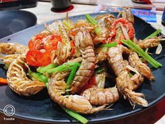 -沪小胖小龙虾(淮海中路旗舰店)