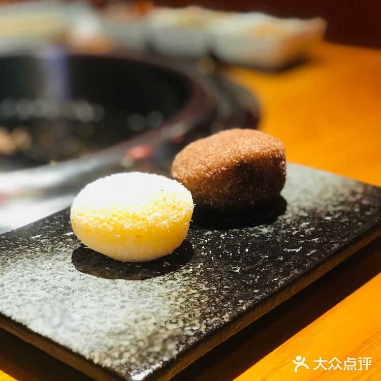 满树烂漫樱花下，炭火烤肉茨木烧