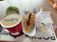 -抱抱地球咖啡馆(国家海洋博物馆店)