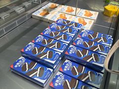 -好利来(上海虹桥新天地Lab主题店)