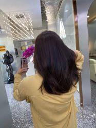 -Tloml salon