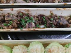 -胡须哥网红竹筒菜