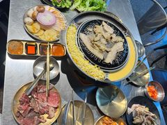 -胡悦里韩式烤肉(芝罘万达广场店)