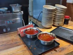 -亮亮面馆(经六路店)