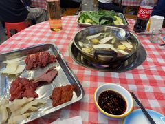 -金鼎雪山牦牛杂火锅(理县总店)