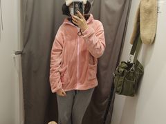 -优衣库(上海虹口龙之梦店)