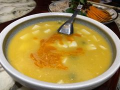 -蔼若春.传承三十年云南菜(金碧公园店)