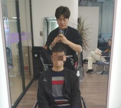 -ON STAR SALON