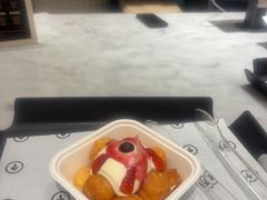-HOT CRUSH趁热集合·现烤面包(上海环球港店)
