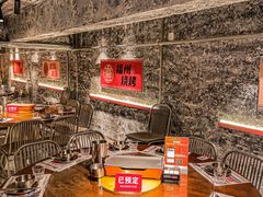 -神府路壹号·海鲜烧烤·砂锅粥·锅物(三坊七巷店)