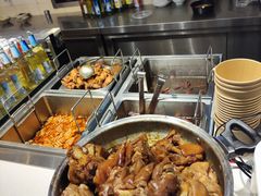 -顺溜·手工刀削面·黑金店(铜锣湾店)