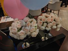 -广州万富希尔顿酒店·感趣自助餐厅·金秋蟹宴生蚝海鲜刺身