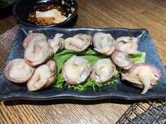 -鑫釜山海鲜烧烤(鑫丰国际店)