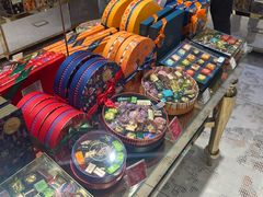 -VENCHI 闻绮(北京国贸商城店)