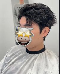 -海文先生国潮烫染男士理发馆