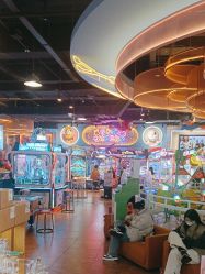 -卡通尼乐园(荟聚中心店)