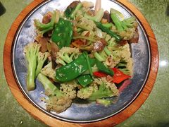 -五稻厨房粤西菜(新闻店)