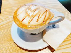 -ZING COFFEE 镜咖啡