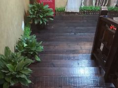 -莱仪堂艾灸经络养生馆(九亭一店)