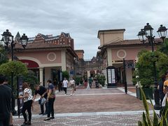 -佛罗伦萨小镇广佛名品奥特莱斯(疏港路店)