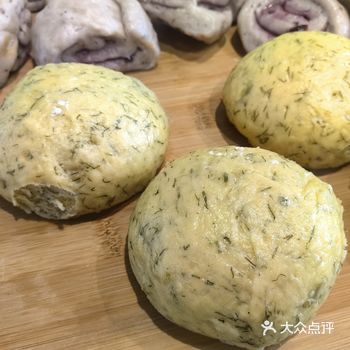 #春季攒个美味养生局   果然，烘焙的尽头是做馒头…