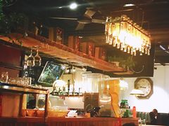 大堂-日进一片海.生腌海鲜火锅.宵夜烧烤(三里屯总店)