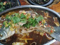 -临街徽菜馆·正宗黄山味