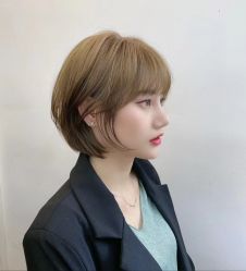 -BULB STUDIO 巴柏明星发型工作室