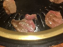 -炼火烤肉店