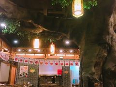 -百年川椒重庆老火锅(光谷店)