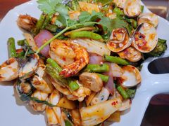 -大头虾越式风味餐厅(光明广场店)