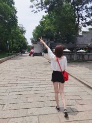 -CHANGE 美发烫染沙龙