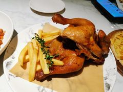 奥尔良烤鸡配薯条-卡朋西餐(大信新都汇店)