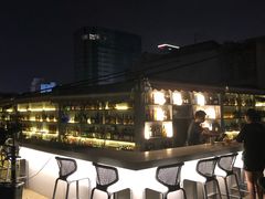 -顽啤熊·酒客酒馆(苏城夜景必选店)