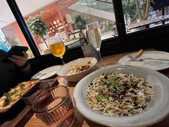 -MOMENTI手工意面(晶耀前滩店)