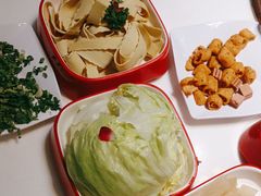 -洪氏嗨捞·猪肚鸡火锅(阳光天地店)