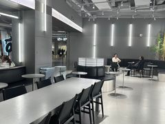 -M Stand(成都COSMO店)