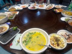 -金玫瑰商务会馆(新孔南路店)