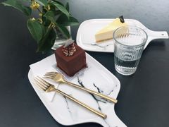 -UNI UNI(环亚凯瑟琳店)