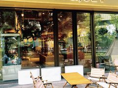 -Dough&Joe团憩(瑞虹天地月亮湾店)