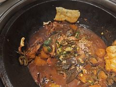 -咱屯子铁锅炖直营店(保利店)