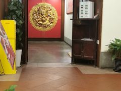 -梅龙镇酒家(南京西路总店)